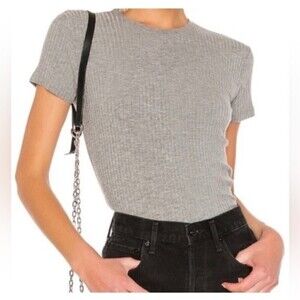 STREETWEAR SOCIETY Basic solid form Fitted Tee, gray silver.